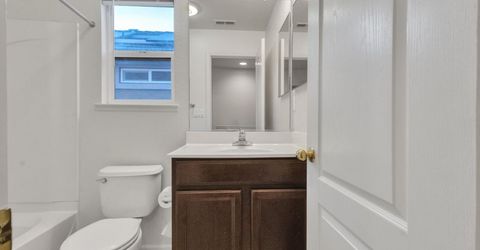 3105 English Oak Cir, Stockton, CA 95209 Photo
