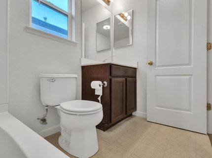 3105 English Oak Cir, Stockton, CA 95209 Photo