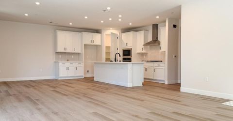 2158 Geneva Way, Manteca, CA 95337 Photo