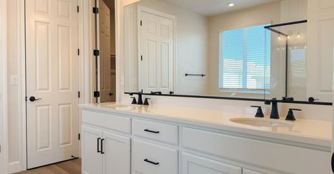 2158 Geneva Way, Manteca, CA 95337 Photo