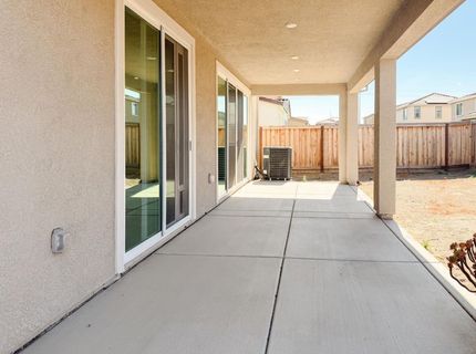2158 Geneva Way, Manteca, CA 95337 Photo