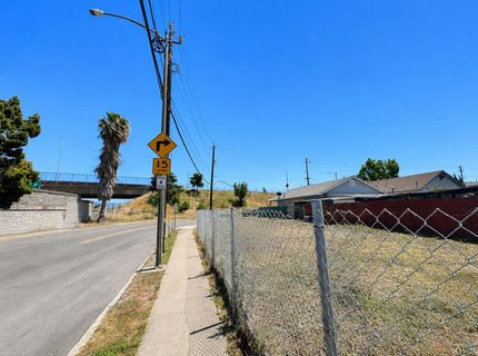 East Ct, San Jose, CA 95112 Photo