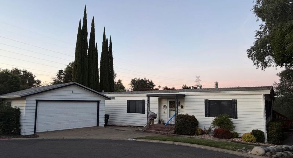 33 Hancock Dr, Roseville, CA 95678 Photo