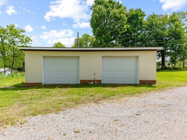 9230 N. Highway 1247 , Eubank, KY 42567