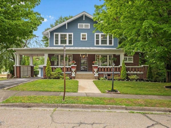 834 West Locust Street, Johnson City, TN 37604