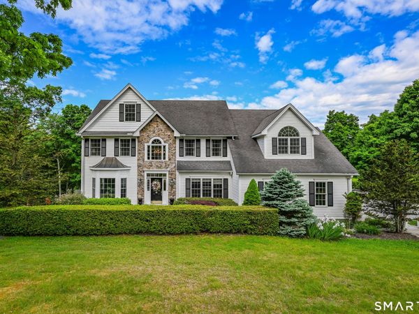61 Silver Brook, Woodbury, CT 06798