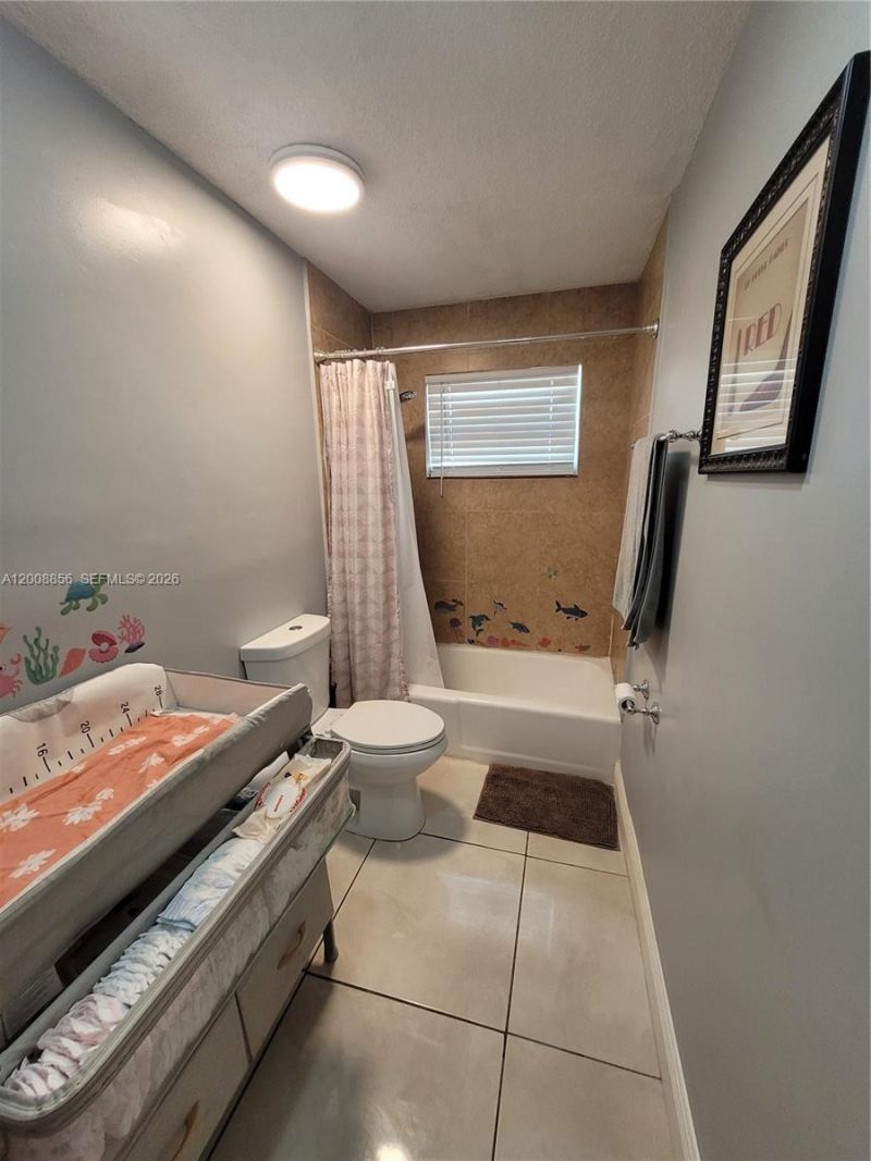 3381 NW 33rd Ct , Lauderdale Lakes, FL 33309 Photo
