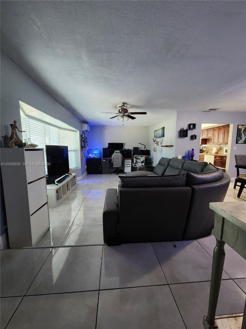 3381 NW 33rd Ct , Lauderdale Lakes, FL 33309 Photo