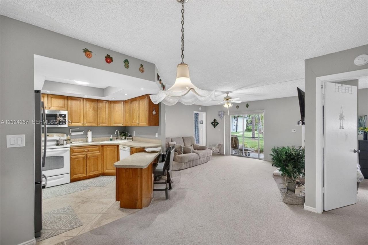 6555 Chasewood Dr , Unit D, Jupiter, FL 33458 Photo