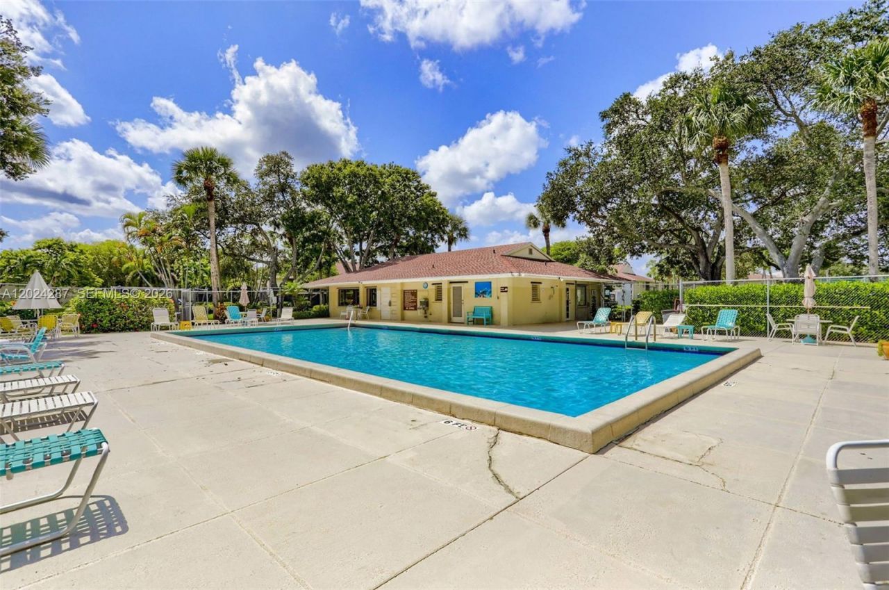 6555 Chasewood Dr , Unit D, Jupiter, FL 33458 Photo