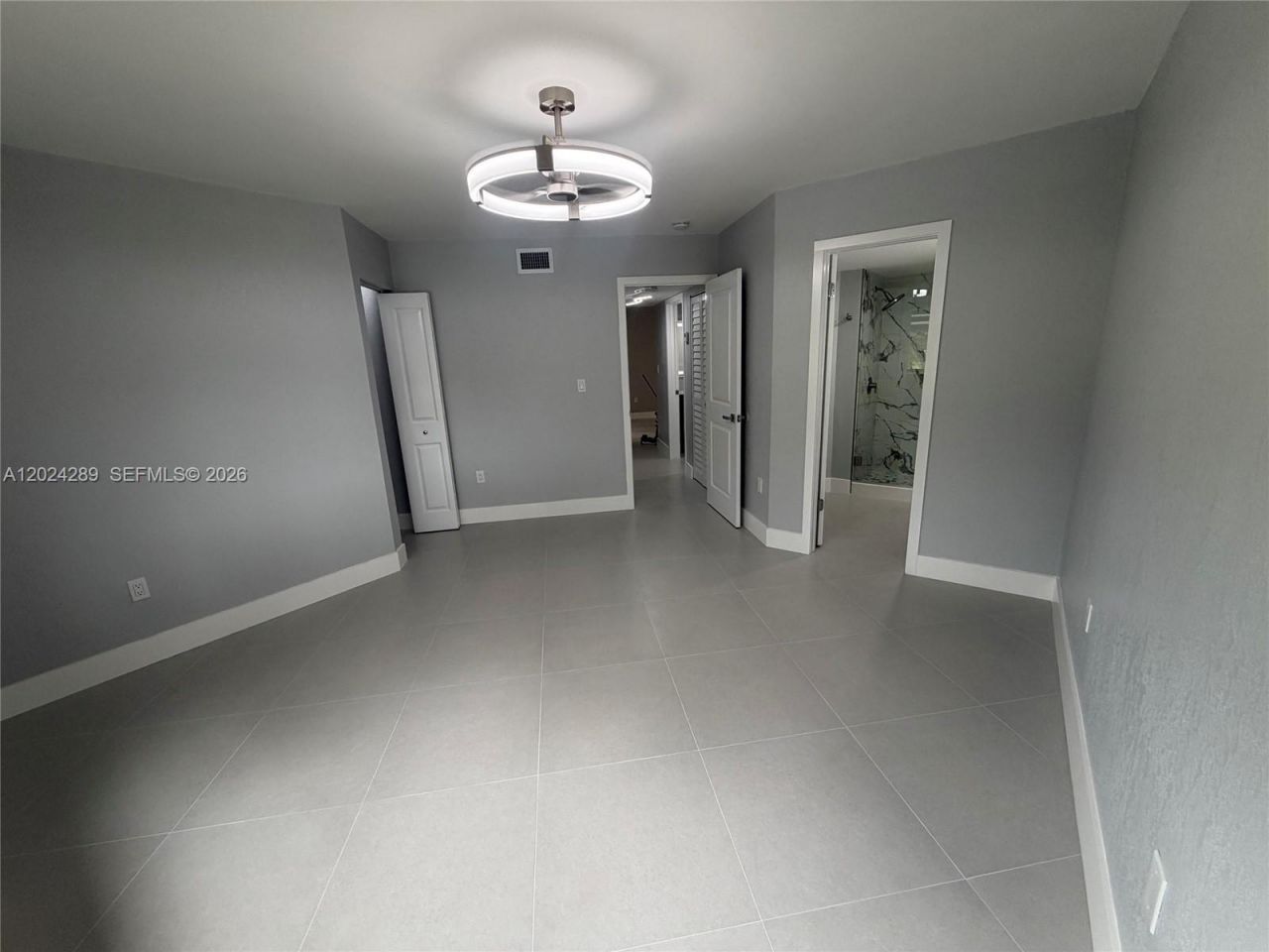 10233 NW 9th St Cir , Unit 105-1, Miami, FL 33172 Photo