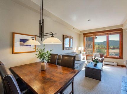 1750 Village East Road, Olympic Valley, CA 96146 Photo