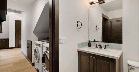 10120 Sagebrush Court, Truckee, CA 96161 Photo