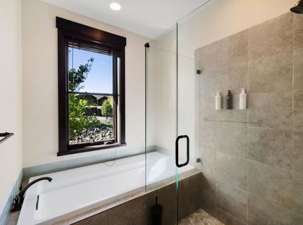 10120 Sagebrush Court, Truckee, CA 96161 Photo