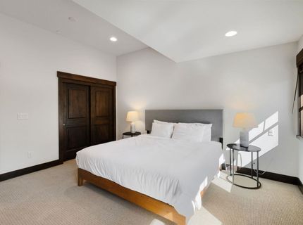 10120 Sagebrush Court, Truckee, CA 96161 Photo