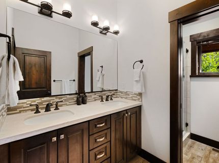 10120 Sagebrush Court, Truckee, CA 96161 Photo