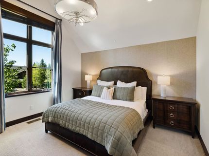 10120 Sagebrush Court, Truckee, CA 96161 Photo