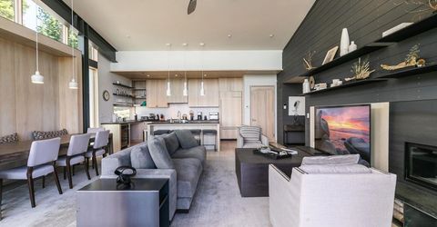 14223 Mountainside Place, Truckee, CA 96161 Photo