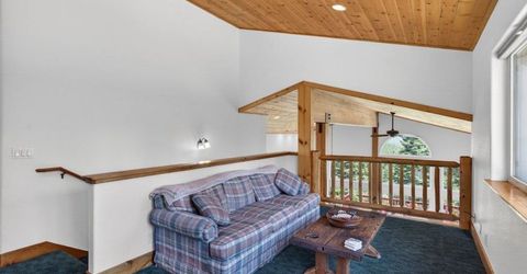 10983 Beacon Road, Truckee, CA 96161 Photo