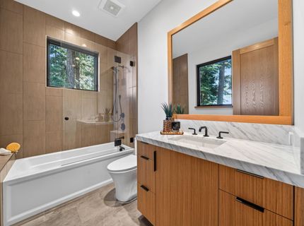 5827 North Lake Boulevard, Agate Bay, CA 96140 Photo