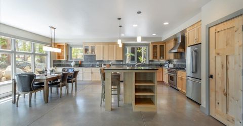 10795 Passage Place, Truckee, CA 96161 Photo