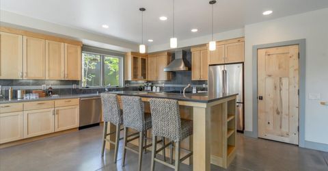 10795 Passage Place, Truckee, CA 96161 Photo
