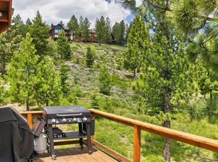 12698 Stockholm Way, Truckee, CA 96161 Photo