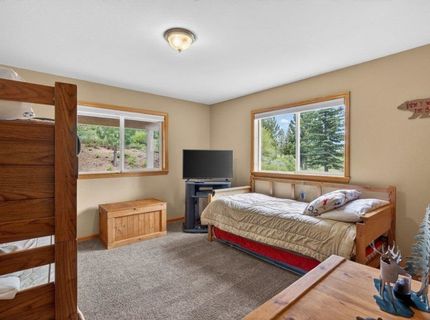 12698 Stockholm Way, Truckee, CA 96161 Photo