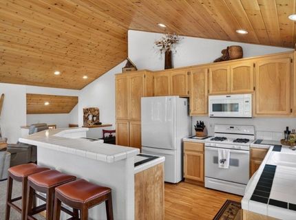 12698 Stockholm Way, Truckee, CA 96161 Photo