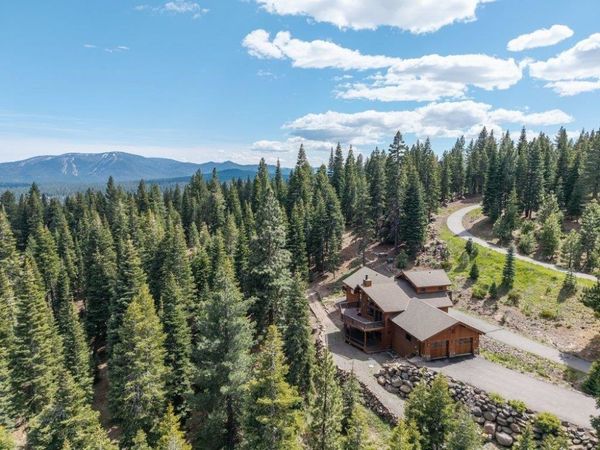 10971 Beacon Road, Truckee, CA 96161
