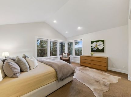 11114 Mougle Lane, Truckee, CA 96161 Photo