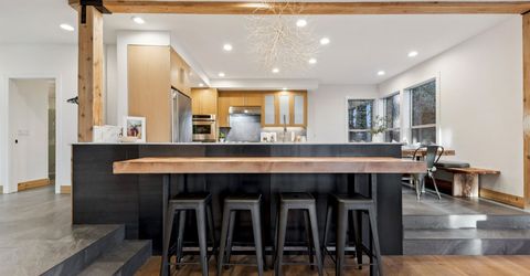 11114 Mougle Lane, Truckee, CA 96161 Photo