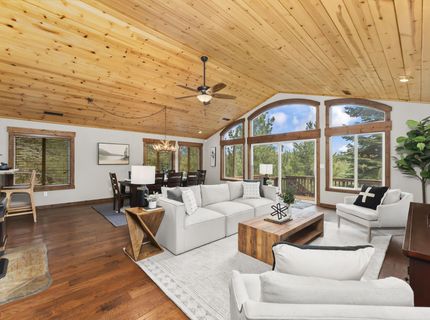 12397 Stockholm Way, Truckee, CA 96161 Photo