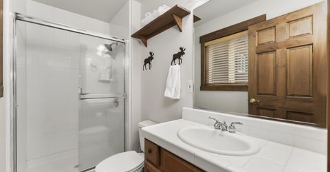 12397 Stockholm Way, Truckee, CA 96161 Photo
