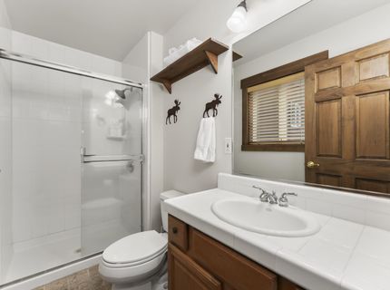12397 Stockholm Way, Truckee, CA 96161 Photo