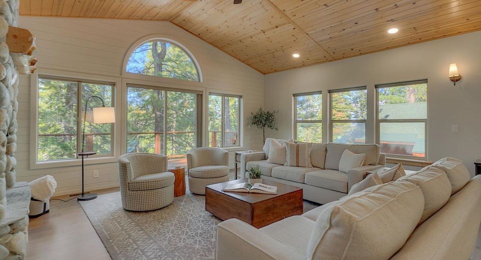 14313 Hansel Avenue, Truckee, CA 96161 Photo
