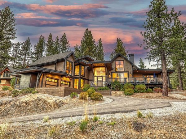 11585 China Camp Road, Truckee, CA 96161