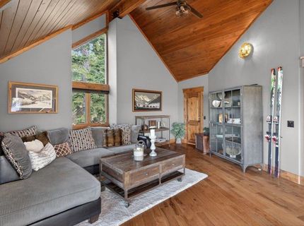 12684 Muhlebach Way, Truckee, CA 96161 Photo