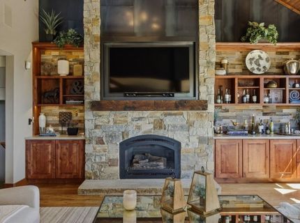 12684 Muhlebach Way, Truckee, CA 96161 Photo