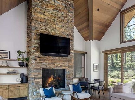 9649 Dunsmuir Way, Truckee, CA 96161 Photo