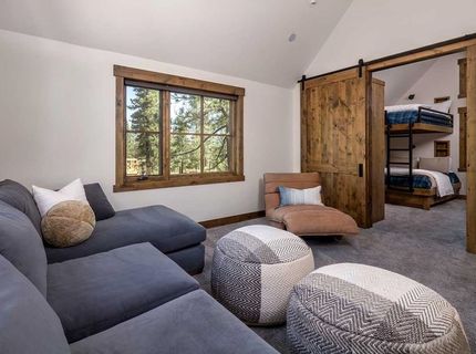 9649 Dunsmuir Way, Truckee, CA 96161 Photo