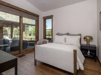 9649 Dunsmuir Way, Truckee, CA 96161 Photo