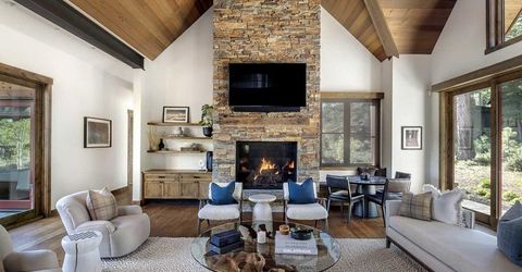 9649 Dunsmuir Way, Truckee, CA 96161 Photo