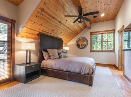 115 Bob Watson, Truckee, CA 96161 Photo