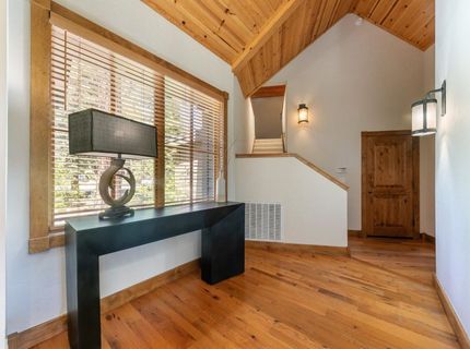 115 Bob Watson, Truckee, CA 96161 Photo