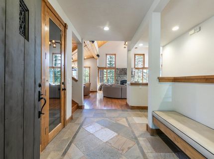 115 Bob Watson, Truckee, CA 96161 Photo