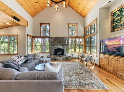 115 Bob Watson, Truckee, CA 96161 Photo