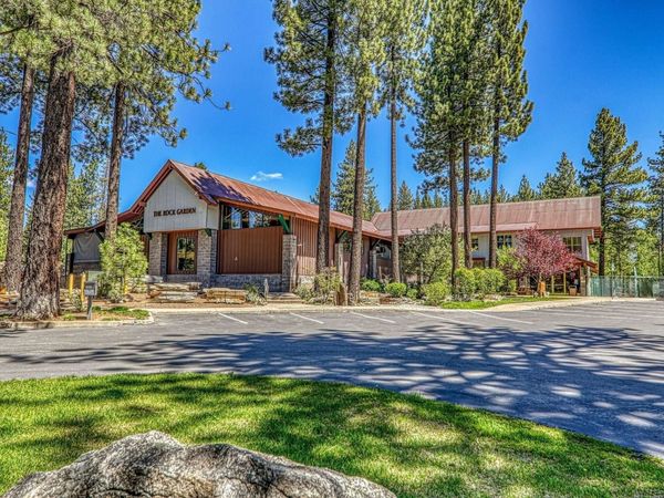 10642 Pioneer Trail, Truckee, CA 96161