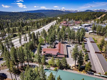 10642 Pioneer Trail, Truckee, CA 96161 Photo