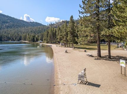 10725 Passage Place, Truckee, CA 96161 Photo